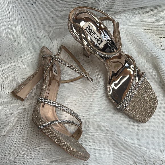 Badgley Mischka Urbana Stiletto Heels - Picture 6 of 11